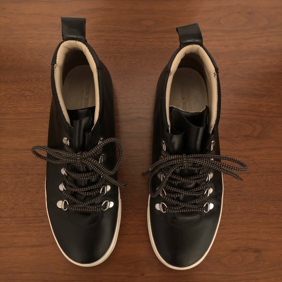 Zara Sneakers - Picture 4 of 5